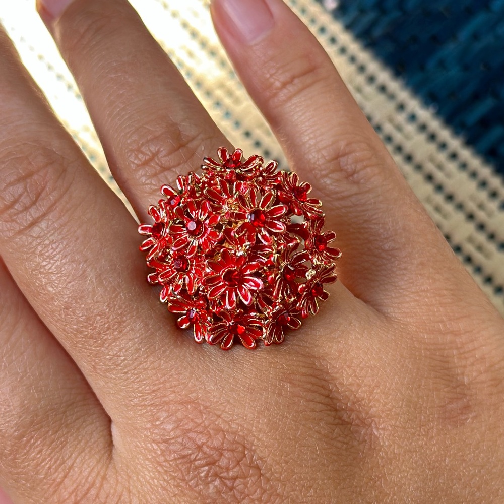 Vintage Ruby Daisy Flower Gold 14k plated  Ring
